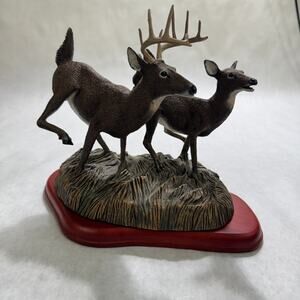 Summer Flight Buck & Doe Travers w/Wood Base - Danbury Mint Perfect Condition